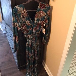 Jessica Simpson maternity dress